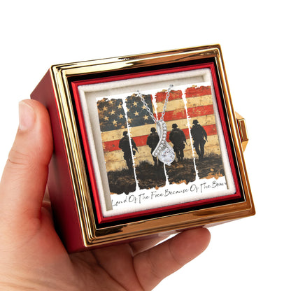 Land of the Free Rose Gift Box